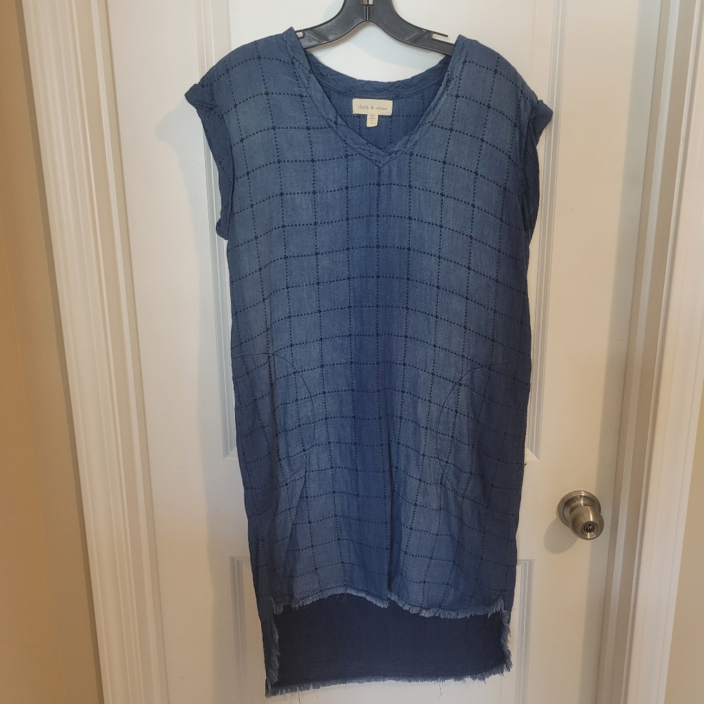 Cloth & Stone Chambray Dress Size Small
